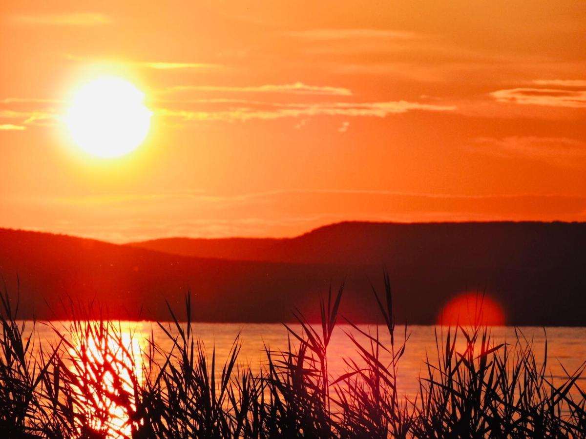 Ferienhaus Plattensee/Balaton Szolad Eksteriør billede